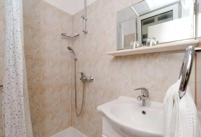 Fotos del hotel Kusalo Apartments:  12