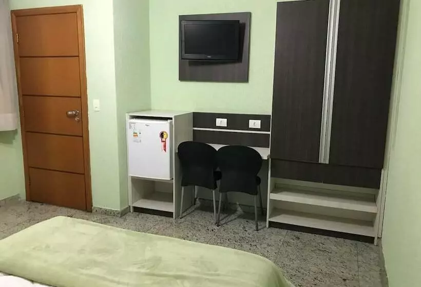 Fotos del hotel Residencial Pantanal Santa Cruz:  14