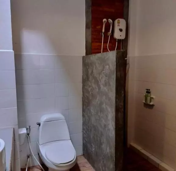 Fotos del hotel D.r. Lanta Bay Resort:  8