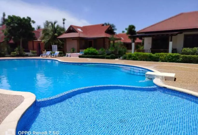 Fotos del hotel D.r. Lanta Bay Resort:  10