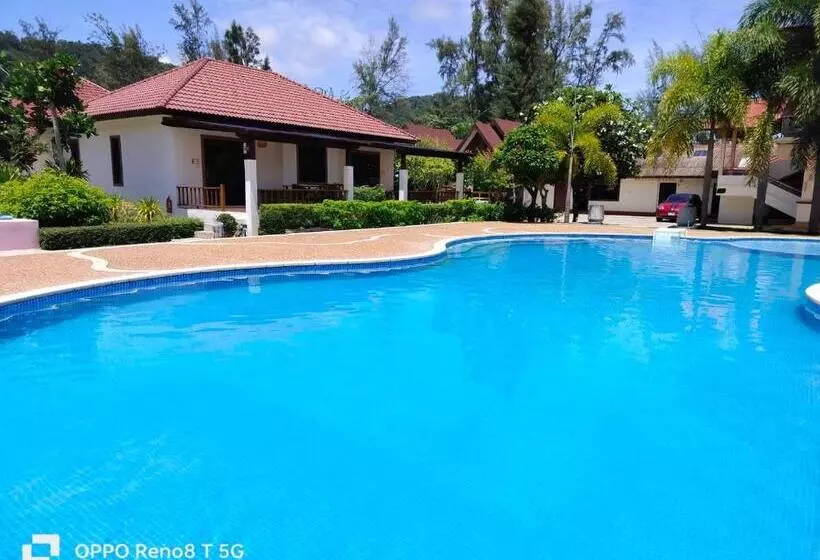 Fotos del hotel D.r. Lanta Bay Resort:  7