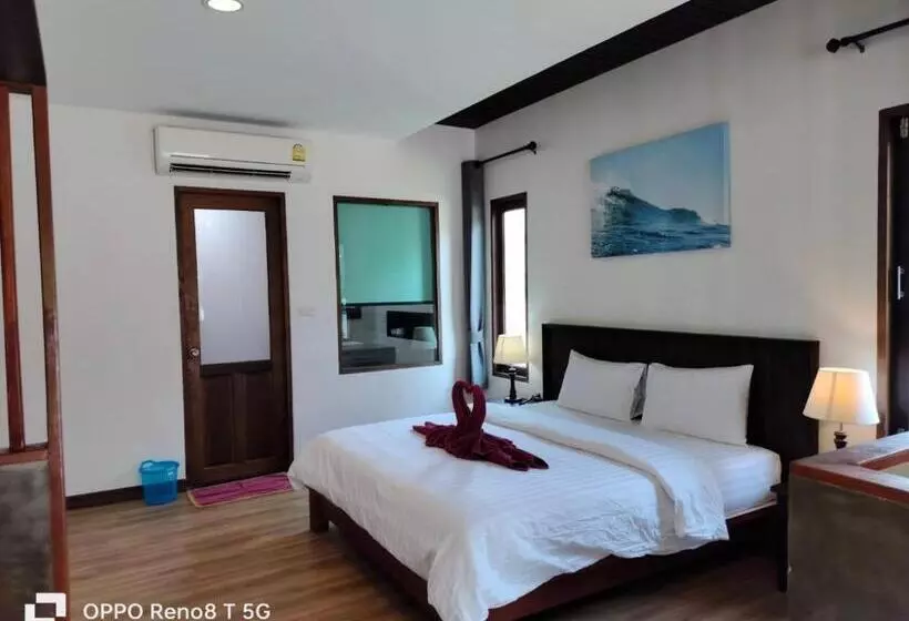 Fotos del hotel D.r. Lanta Bay Resort:  17