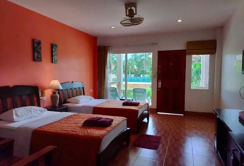 Fotos del hotel D.r. Lanta Bay Resort:  25