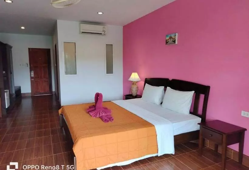 Fotos del hotel D.r. Lanta Bay Resort:  13