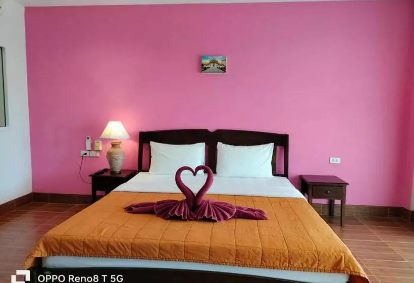 Fotos del hotel D.r. Lanta Bay Resort:  15