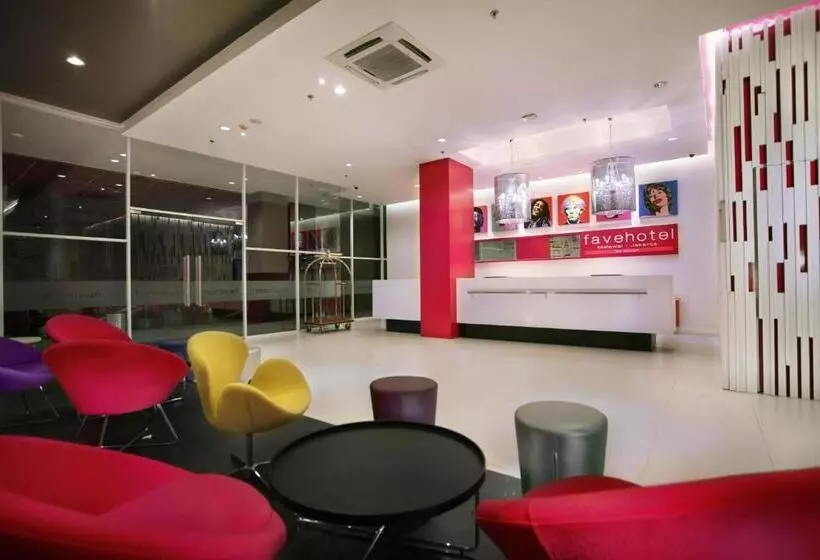 Fotos del hotel Fave Melawai:  16