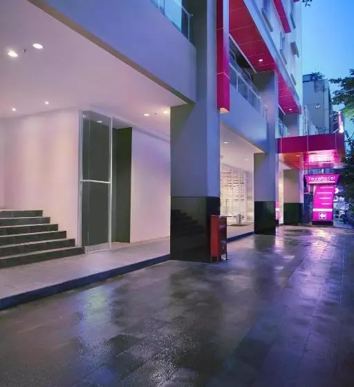 Fotos del hotel Fave Melawai:  7