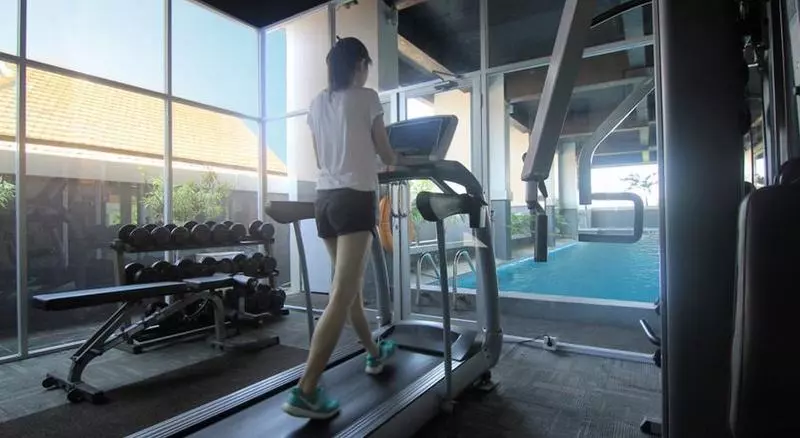 Fotos del hotel Grand Darmo Suite By Amithya:  3