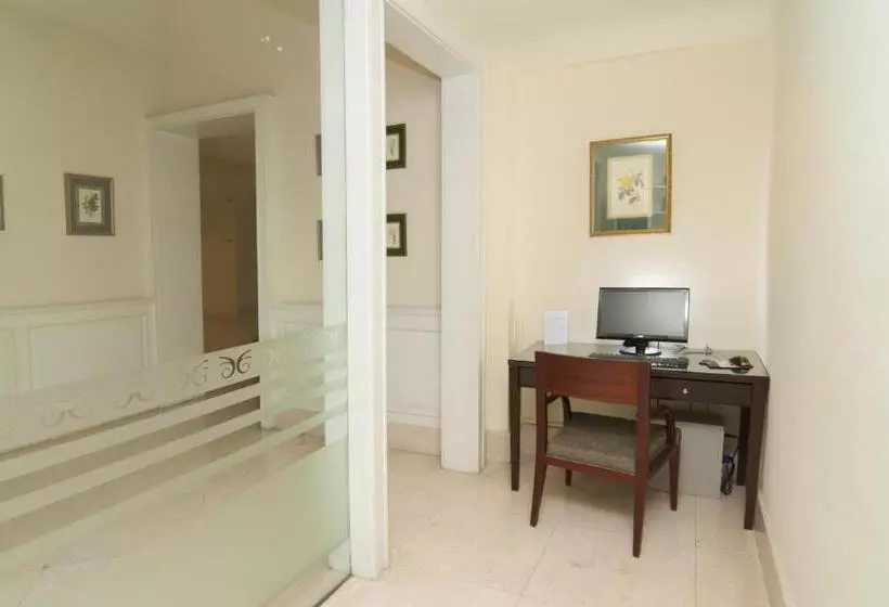 Fotos del hotel Wedgewood Residences:  25