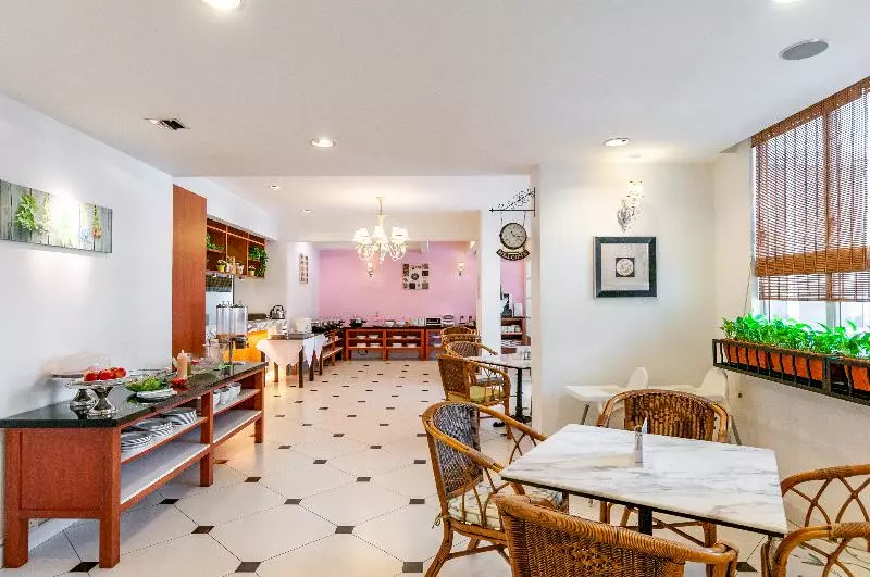 Fotos del hotel Wedgewood Residences:  3