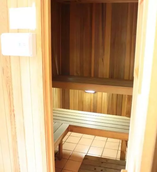 Fotos del hotel Copacabana Apartments:  3