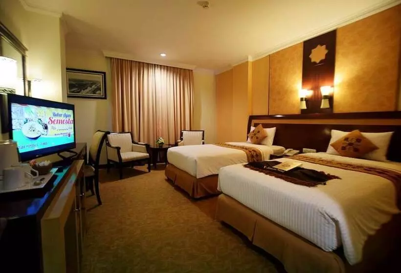 Fotos del hotel Phi Semesta:  18