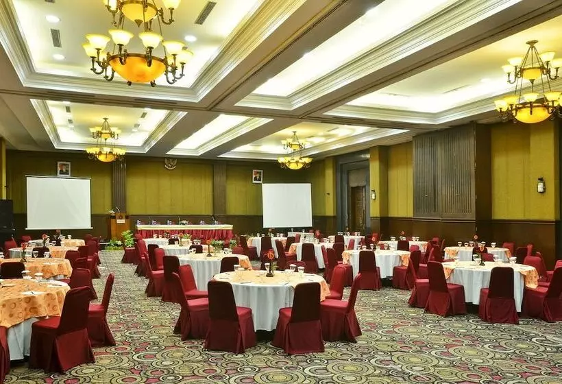 Fotos del hotel Phi Semesta:  5