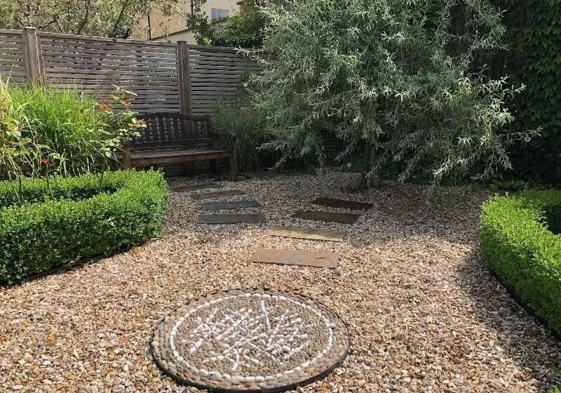 Fotos del hotel Chestnuts House:  5