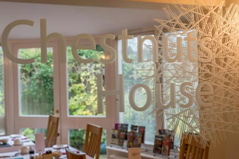 Fotos del hotel Chestnuts House:  19