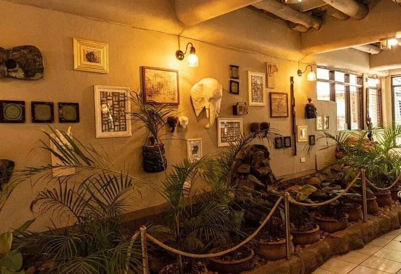 Fotos del hotel Forest Cottages:  14