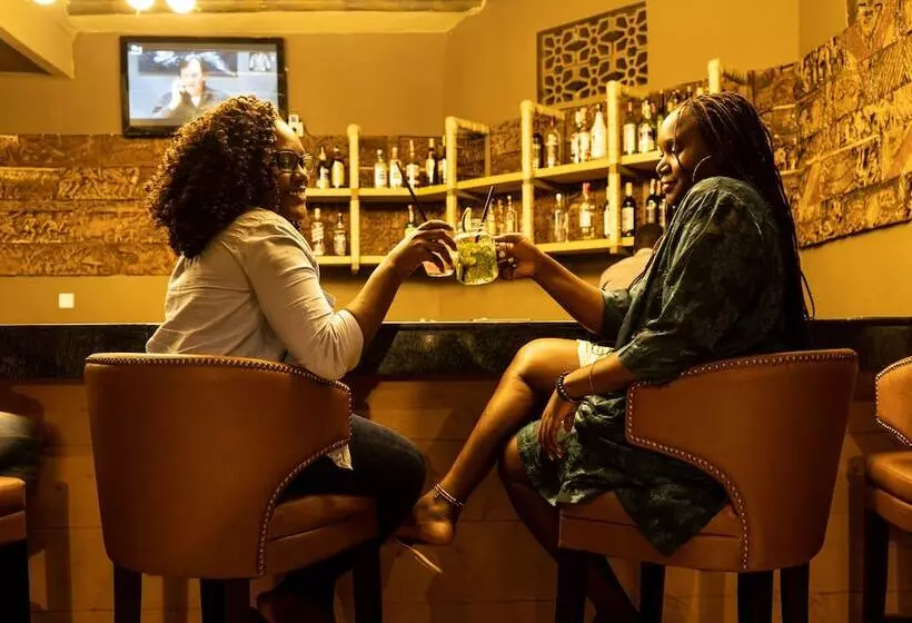 Fotos del hotel Forest Cottages:  20