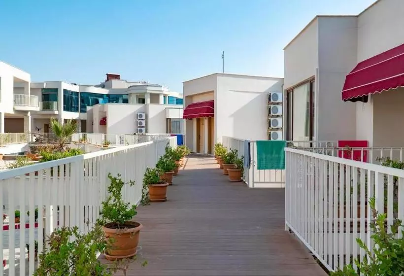 Fotos del hotel Ladies Beach Residence Family Suites:  3