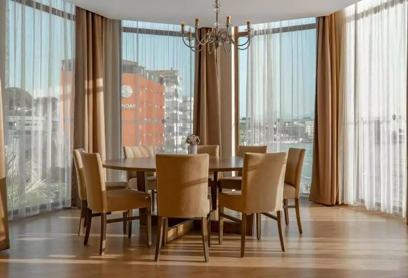 Fotos del hotel Ladies Beach Residence Family Suites:  6