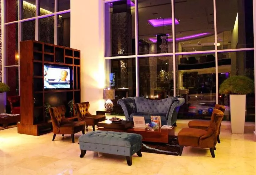 Ramada Plaza By Wyndham Panama Punta Pacifica