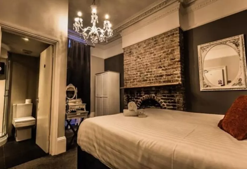 Westbourne Hotel And Spa