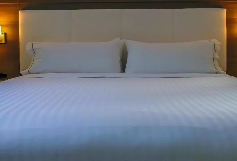 Fotos del hotel Holiday Inn Express & Suites Miami Airport East, An Ihg:  24