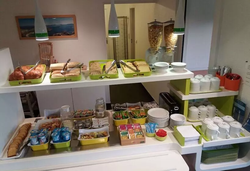 Fotos del hotel Ibis Budget Marseille Valentine:  16