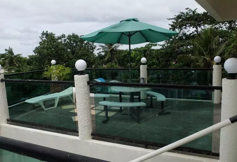 Fotos del hotel Turtle Inn Resort:  12