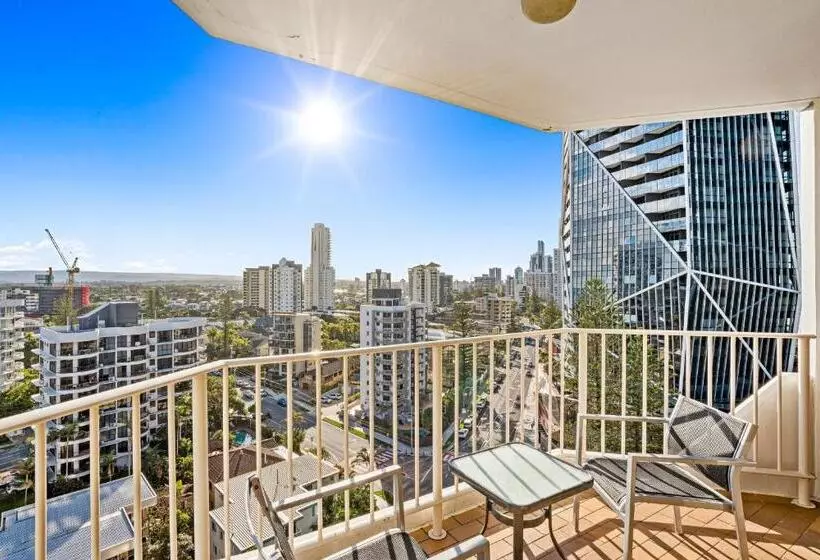 Fotos del hotel Breakers North Absolute Beachfront Apartments:  5