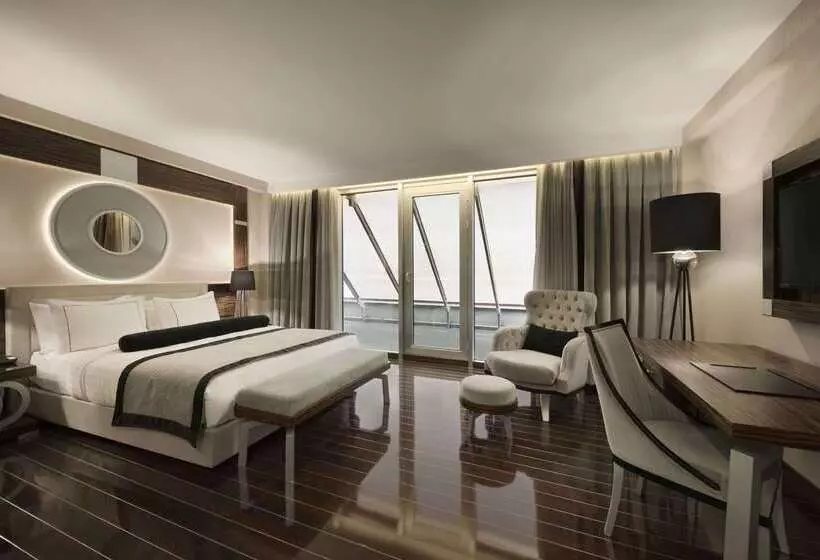 Fotos del hotel Ramada  & Suites By Wyndham Istanbul Sisli:  19