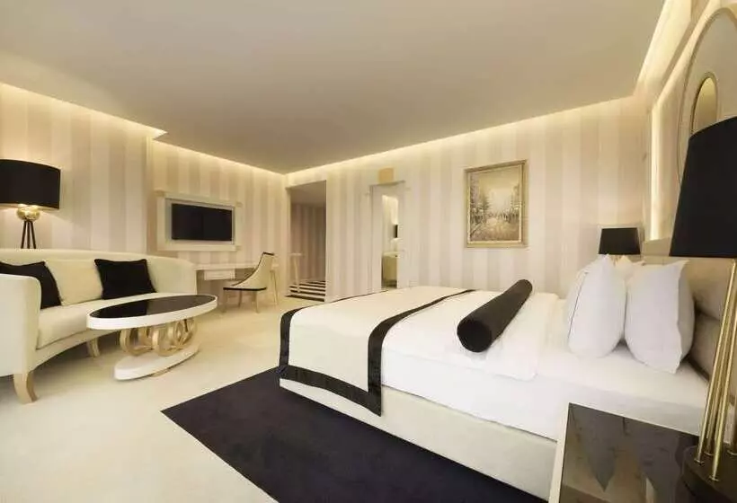 Fotos del hotel Ramada  & Suites By Wyndham Istanbul Sisli:  17