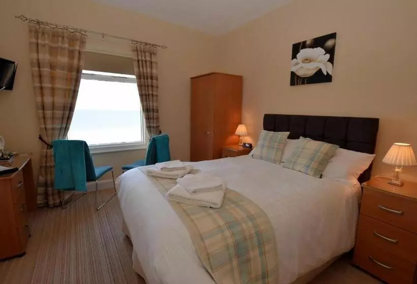 Fotos del hotel St. Hilary Guest House:  17