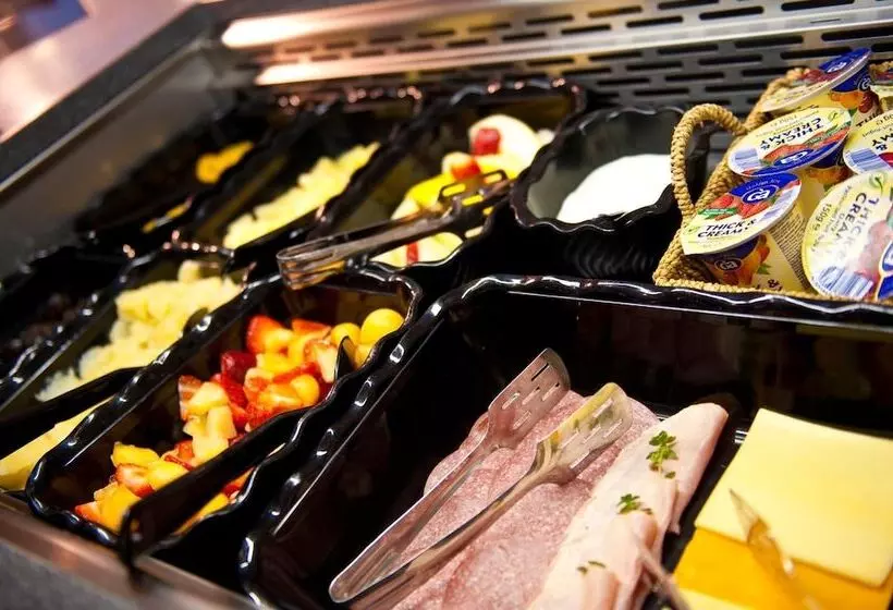 Fotos del hotel The Clarence Gardens:  13