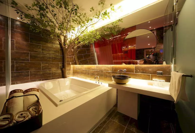 Fotos del hotel The Designers Samseong:  3