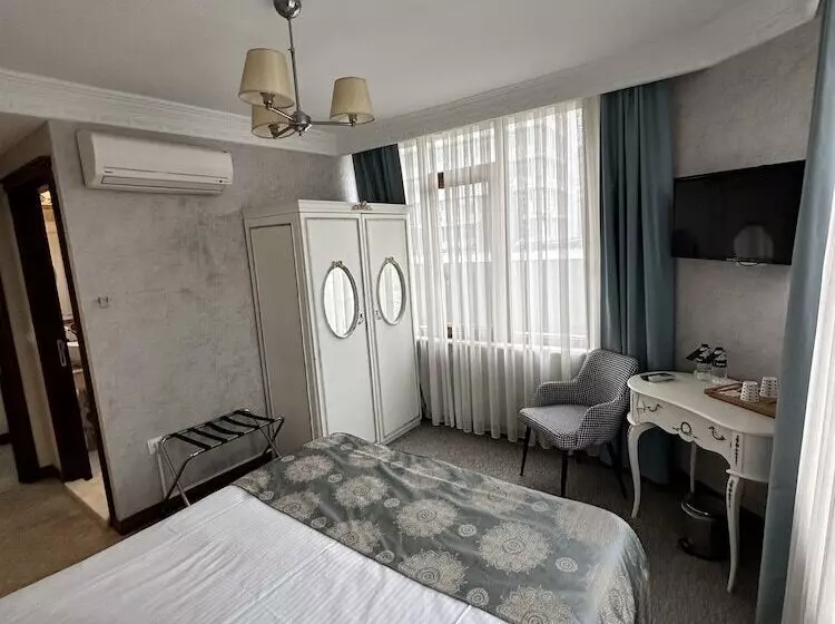 Fotos del hotel Port  Tophane:  8