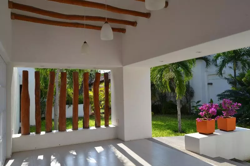 Fotos del hotel Concierge Plaza San Rafael:  14