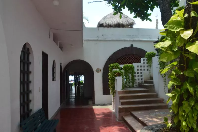 Fotos del hotel Concierge Plaza San Rafael:  15