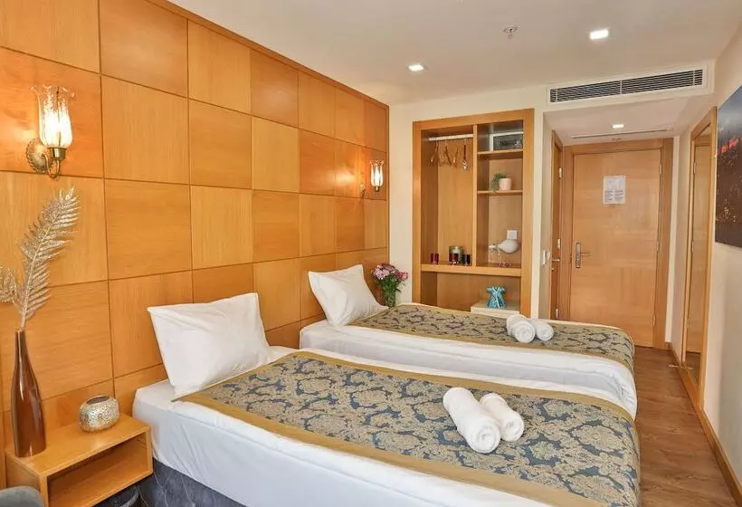 Fotos del hotel Cumbali Plaza:  10