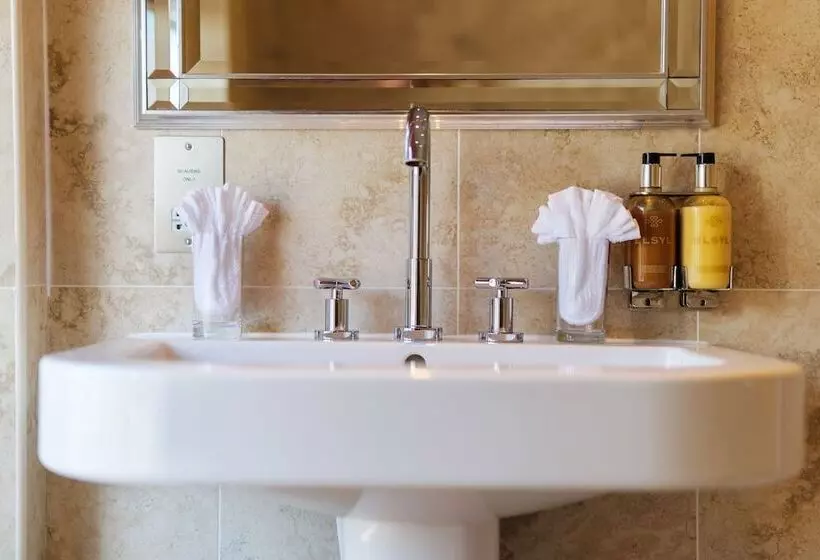 Fotos del hotel Jolyon S Boutique:  13