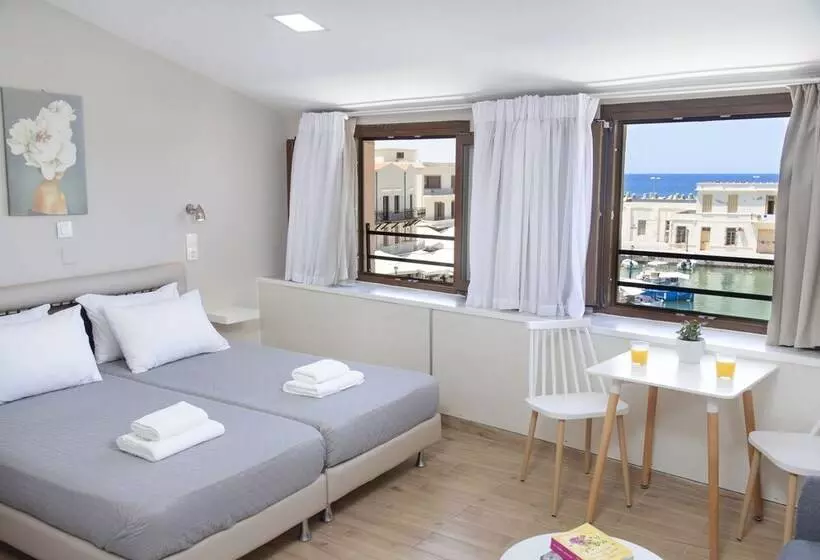 Faros Rooms & Suites