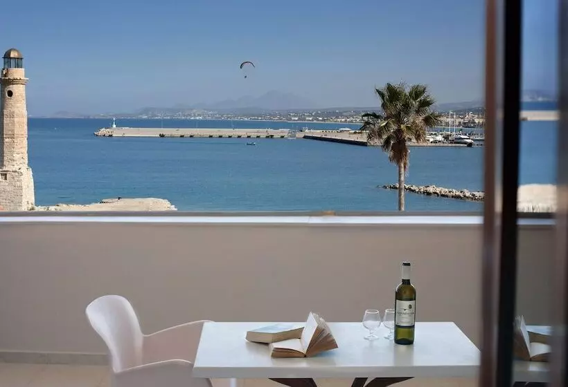 Fotos del hotel Faros Rooms & Suites:  2