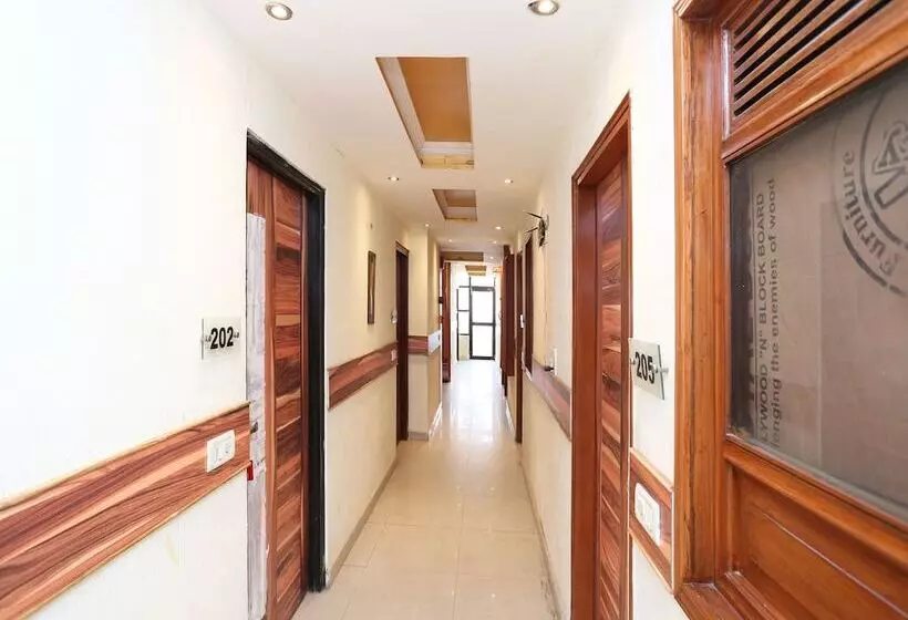 Fotos del hotel Atithi:  10