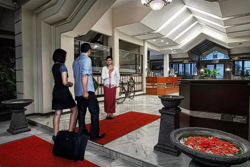 Fotos del hotel Montana Dua Malang:  18