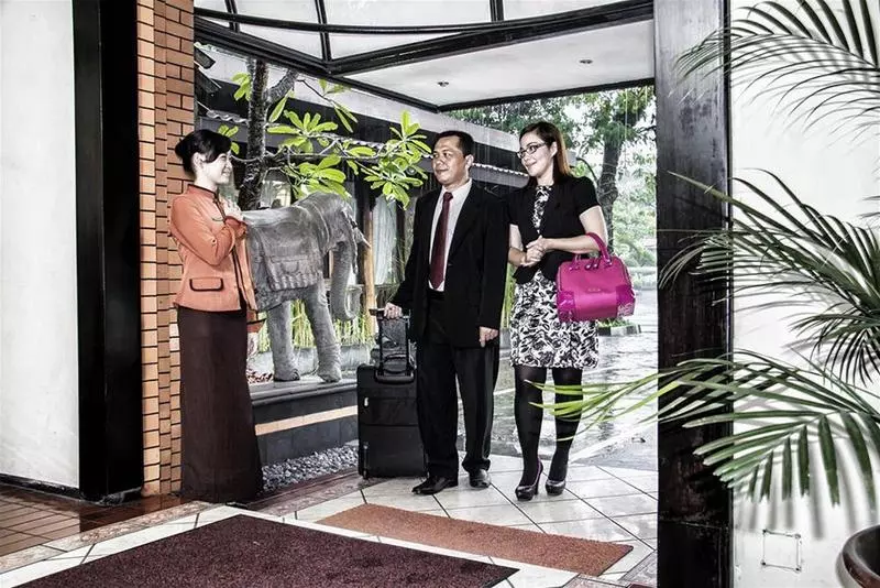 Fotos del hotel Montana Dua Malang:  9