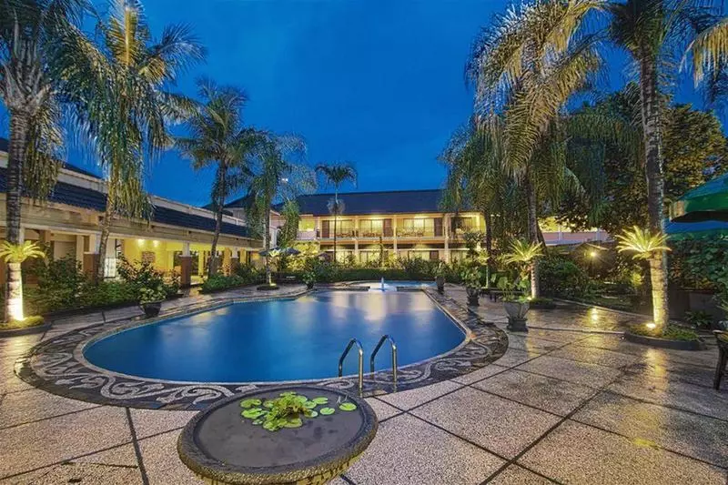 Fotos del hotel Montana Dua Malang:  2