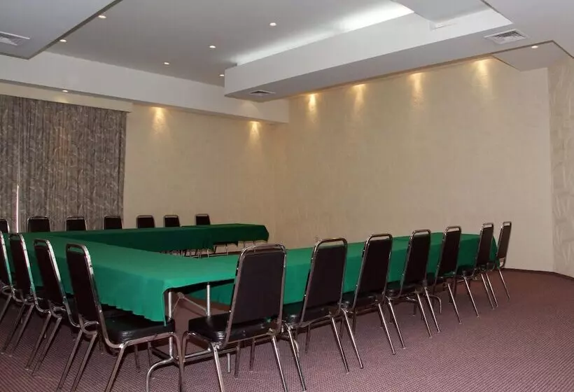 Fotos del hotel Porto Novo Hotel & Suites:  13