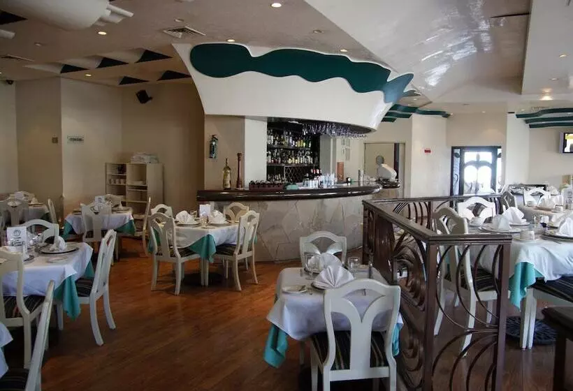 Fotos del hotel Porto Novo Hotel & Suites:  5