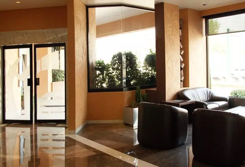 Fotos del hotel Porto Novo Hotel & Suites:  11