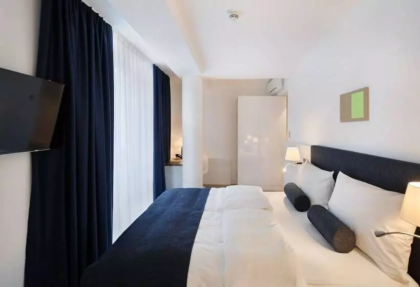 Fotos del hotel Vi Vadi Hotel Bayer 89:  8