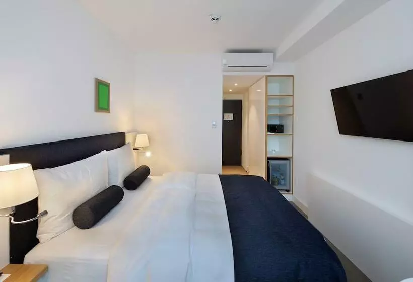 Fotos del hotel Vi Vadi Hotel Bayer 89:  9